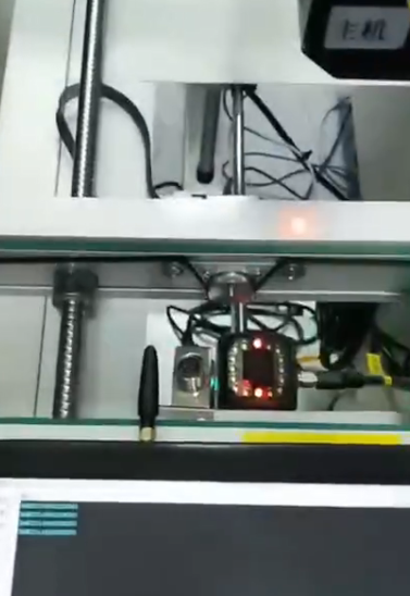 PCB電路板，接駁臺(tái)上方下方組網(wǎng)讀碼，主從機(jī)掃碼.png